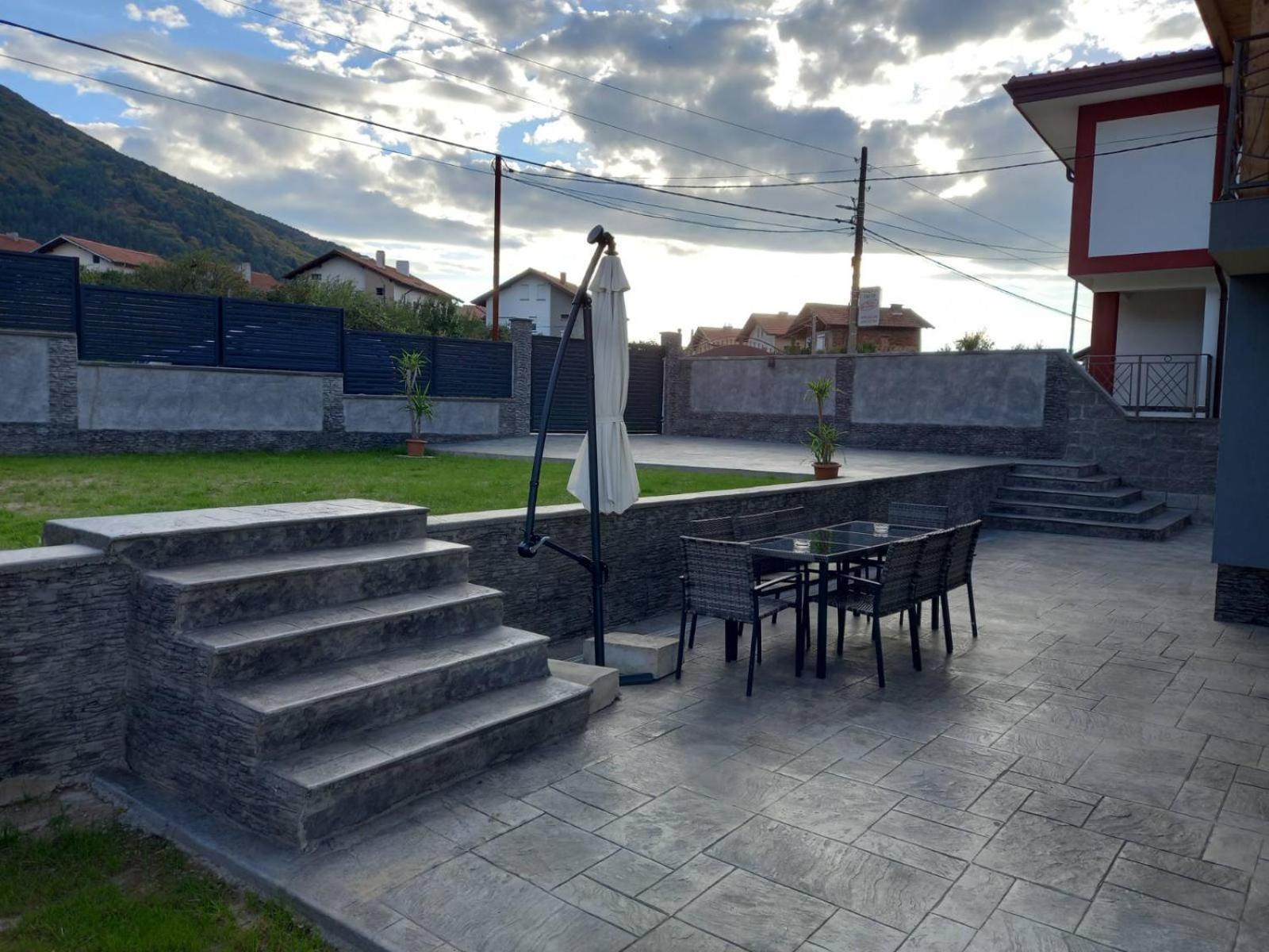 Къщи За Гости "Алитея" Sapareva Banya Exterior foto
