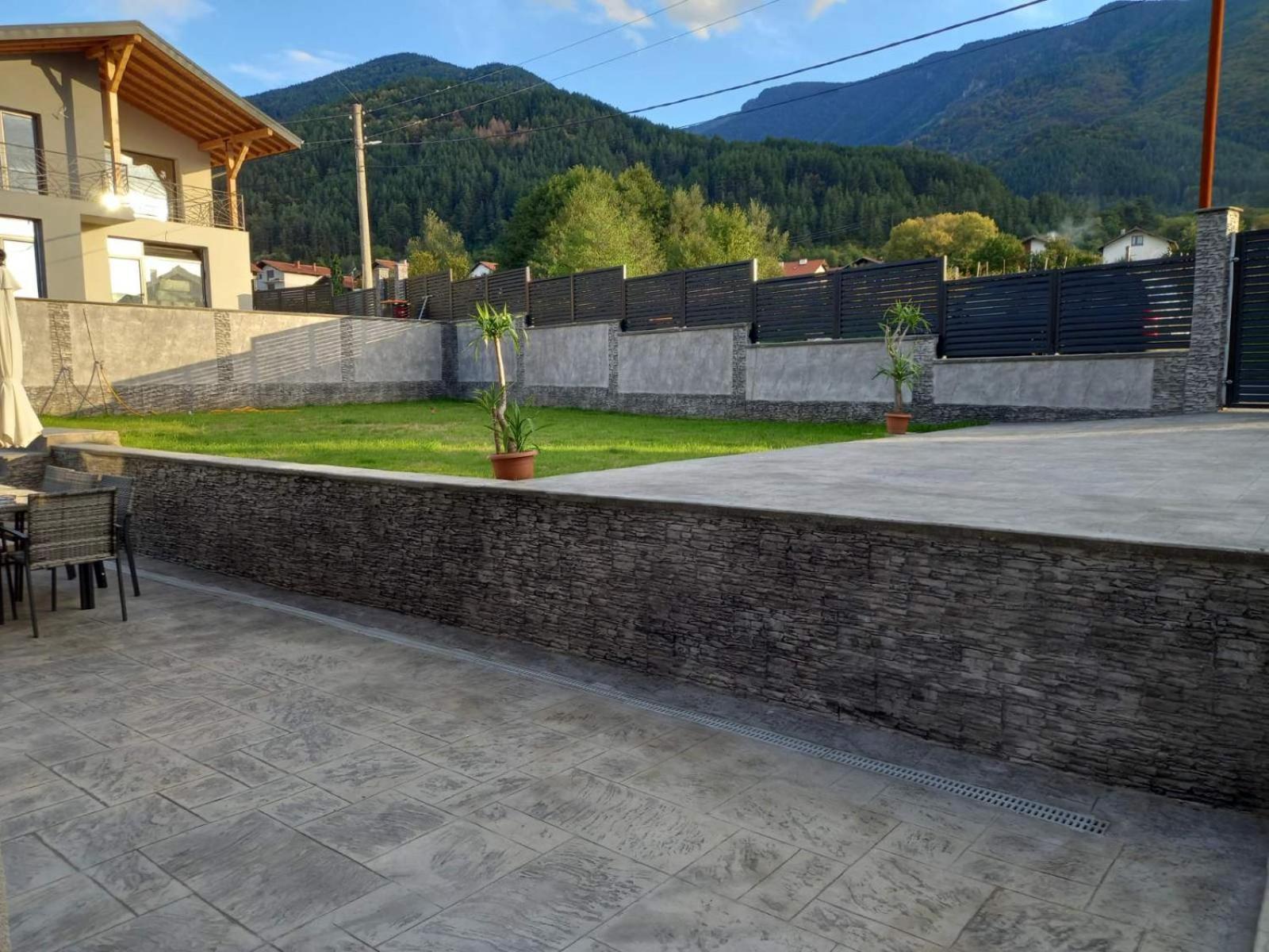 Къщи За Гости "Алитея" Sapareva Banya Exterior foto